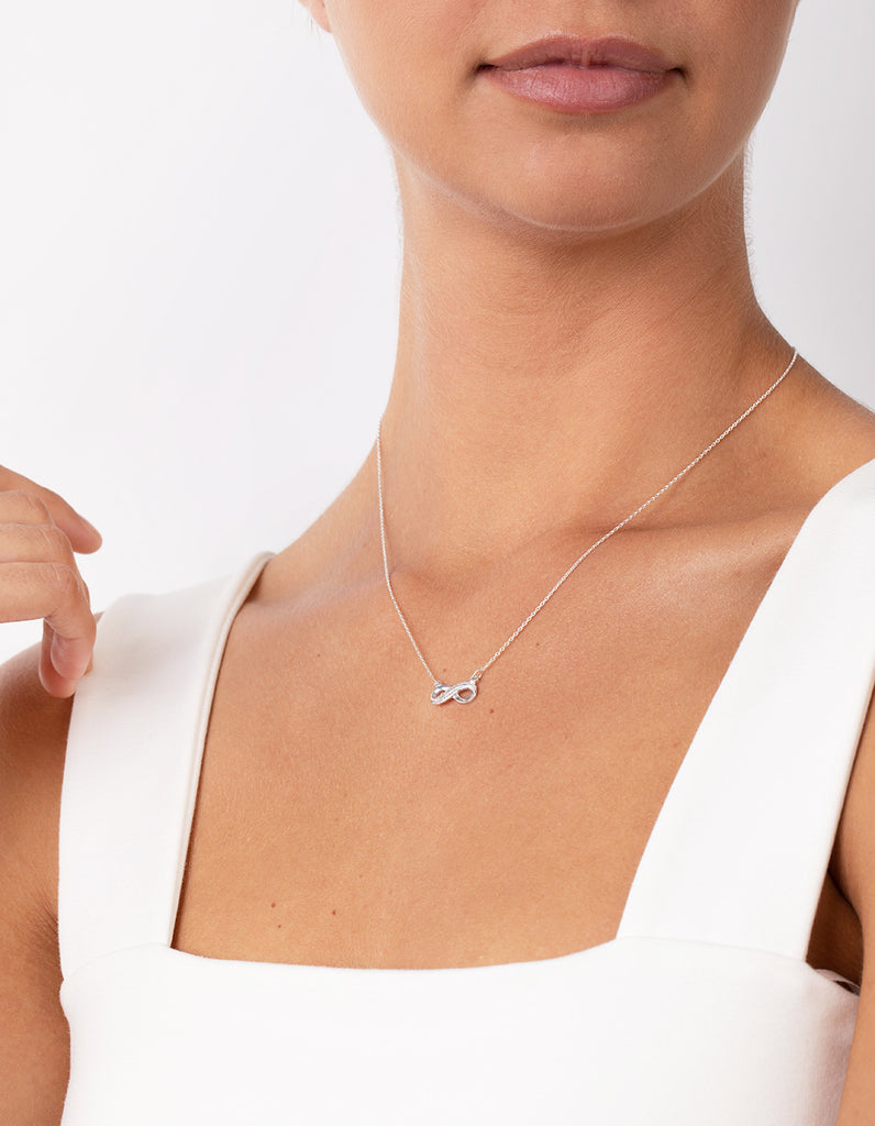 Diamante Lovisa Silver Chain Silver Diamante Pearl Butterfly Y
