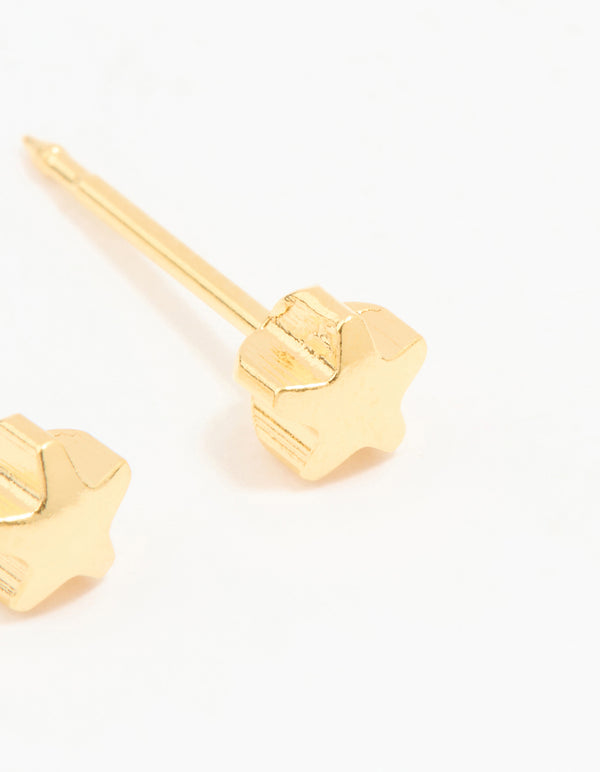 Crafted from 24K gold plated surgical stainless steel 4MM star piercing studs with celestial design and stud closure post detail view