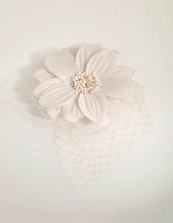 Mesh Detail Blush Flower Clip
