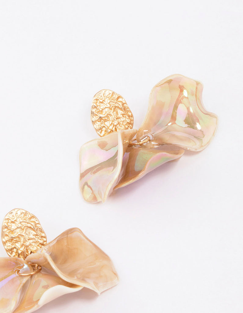 gold-textured-petal-leaves-drop-earrings-lovisa