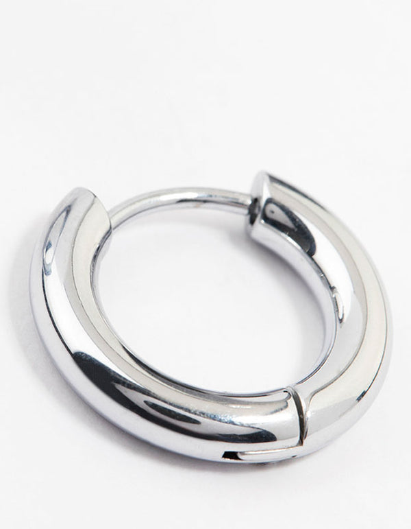 Highlighting waterproof stainless steel clicker hoop earrings 16 MM in silver post detail view