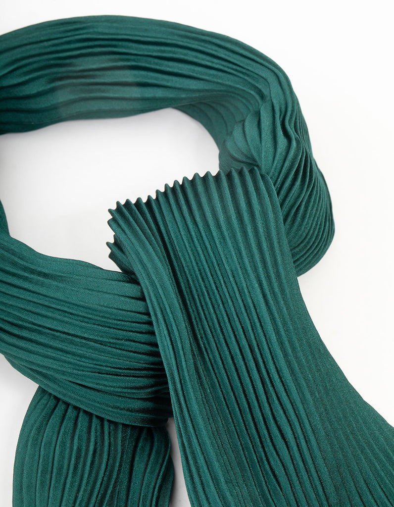 Pleated Green Satin Fabric Scarf - Lovisa