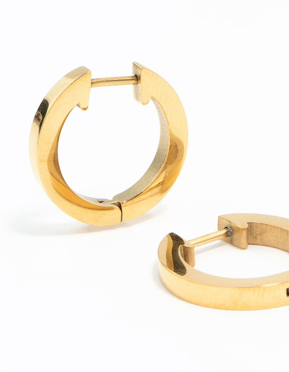Crafted from waterproof gold plated stainless steel basic clicker hoop earrings close up view