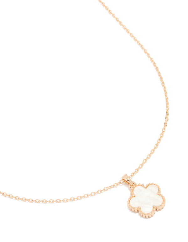 Gold Flower Pendant Necklace
