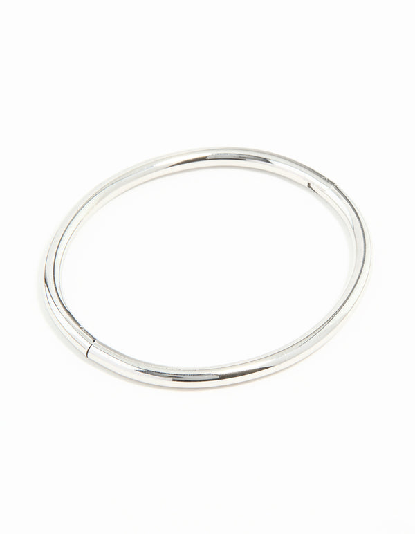 Discover a waterproof stainless steel simple hinged bangle in silver front view