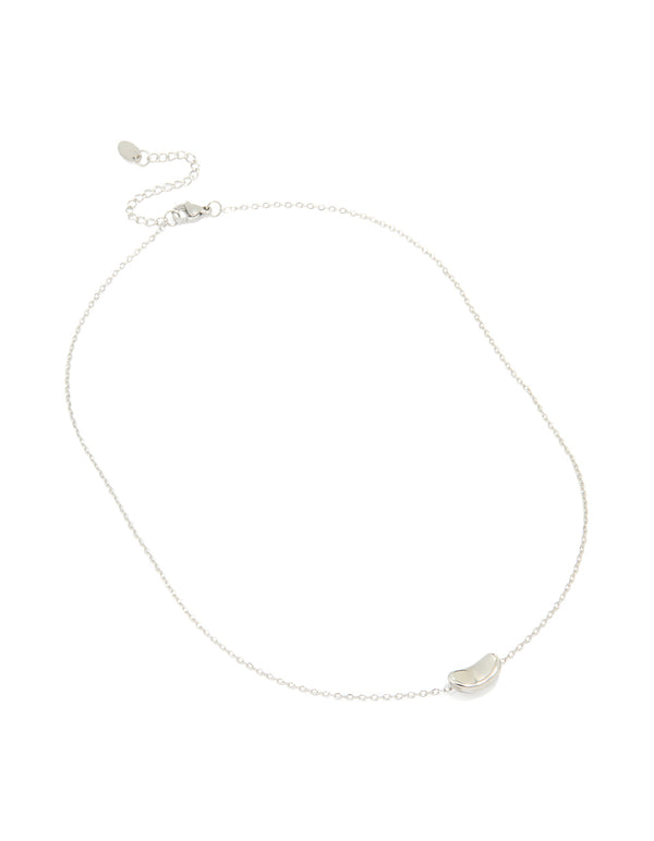 Crafted from silver plated material, this small pebble pendant necklace in a statement style front view