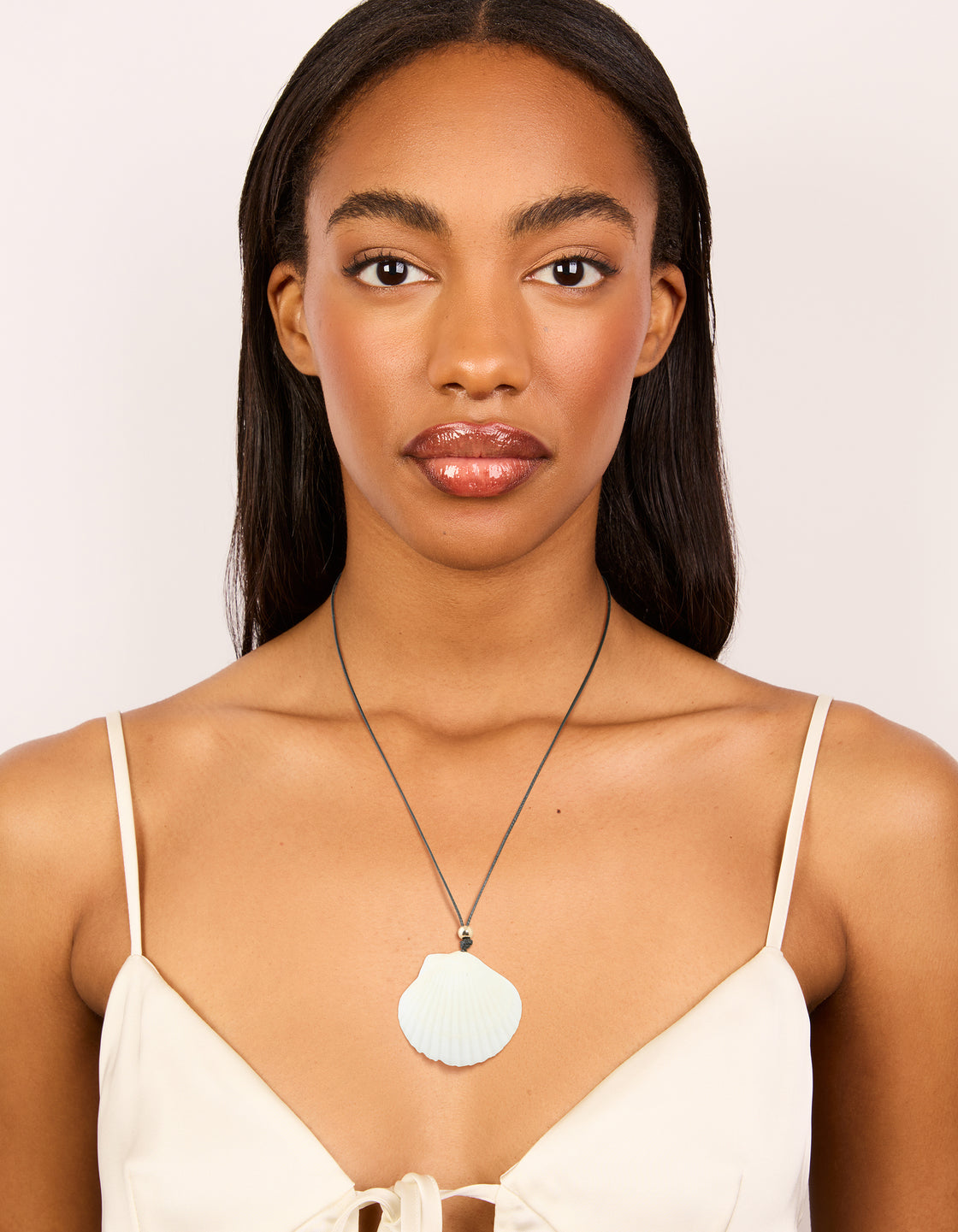 White Clam Shell Cord Necklace