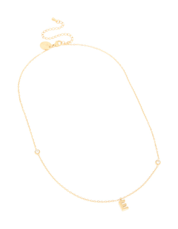 Designed with letter E initial, this waterproof gold plated stainless steel pendant necklace features dainty styling front view