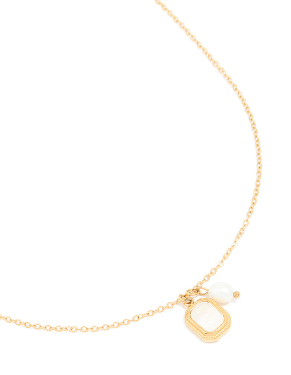 Showcasing a waterproof gold plated stainless steel necklace with pearl charm and square pendant close up view