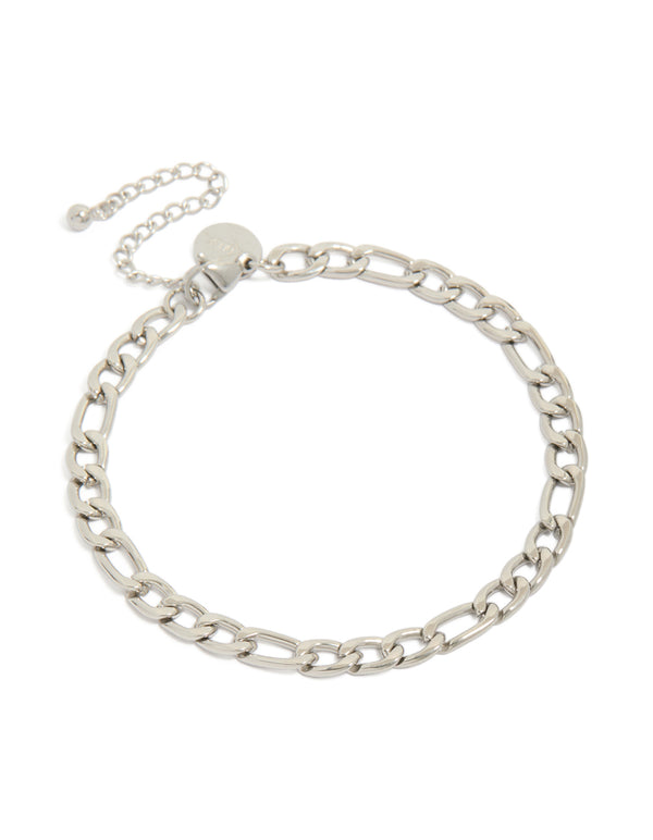 Showcasing a mens waterproof stainless steel figaro chain bracelet in silver front view