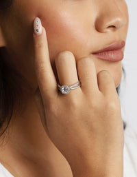 Silver Cubic Zirconia Ring - link has visual effect only