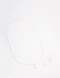 Silver Freshwater Pearl Jewellery Set - link has visual effect only