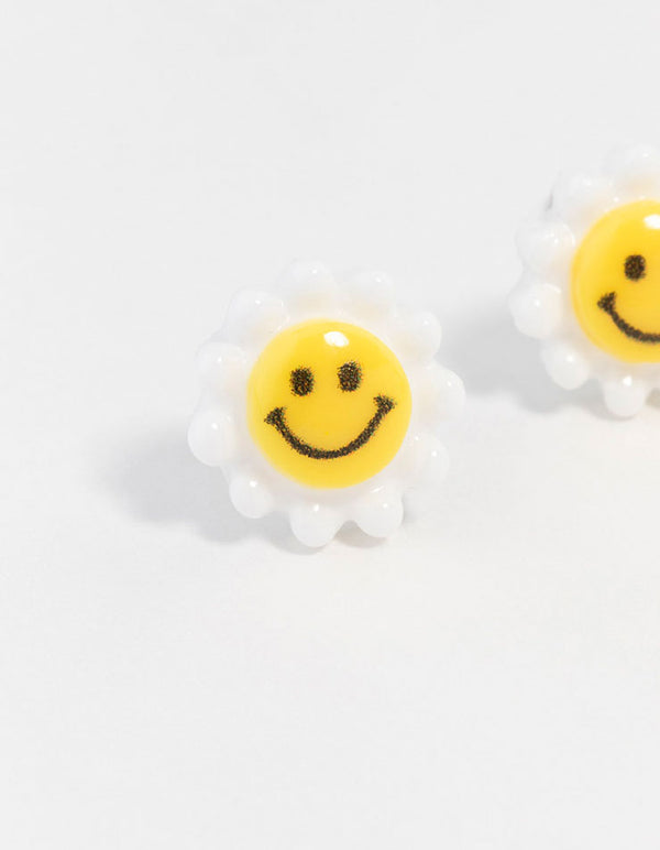 Smiley Daisy Stud Earrings