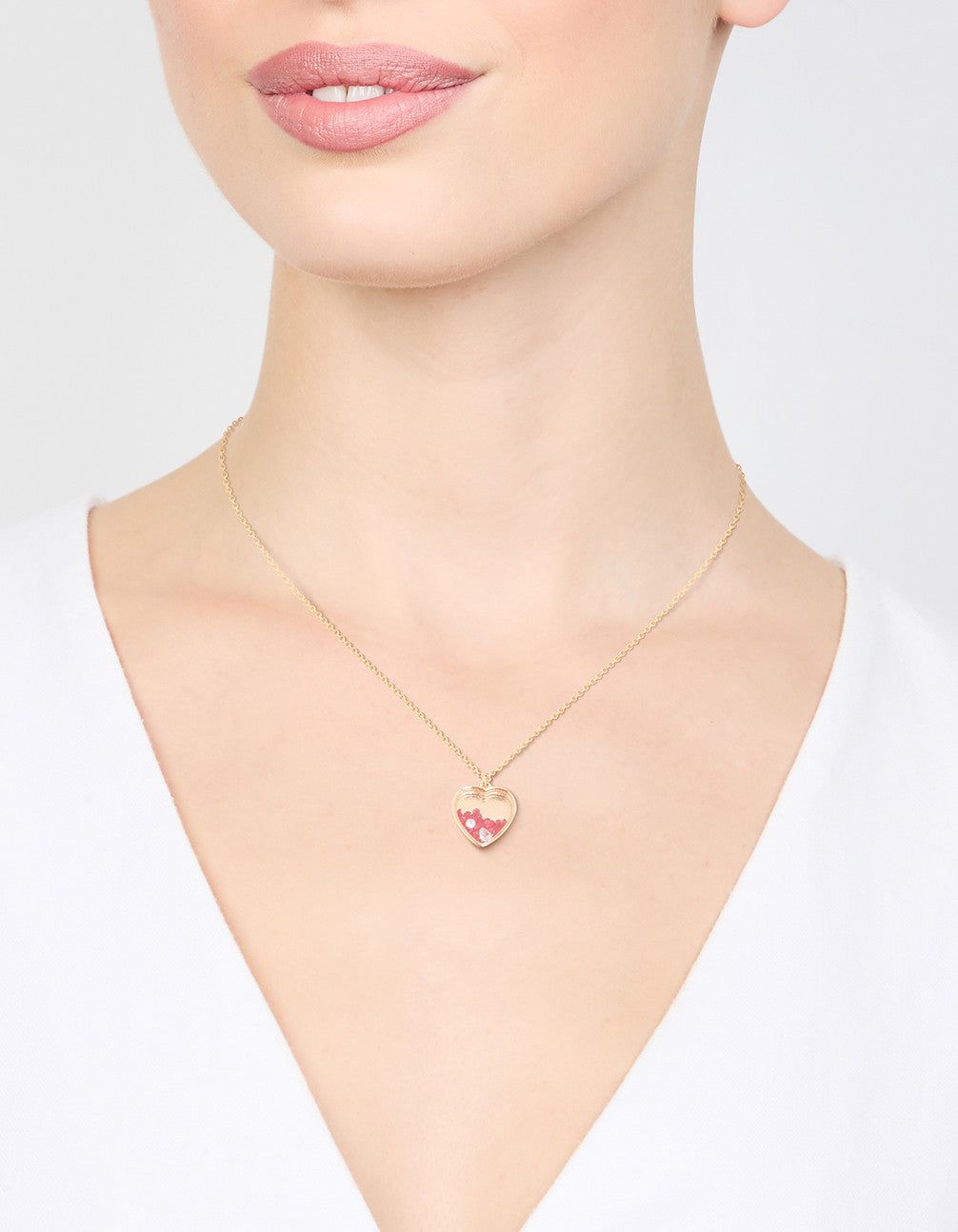 Red Diamante Heart Shaker Necklace
