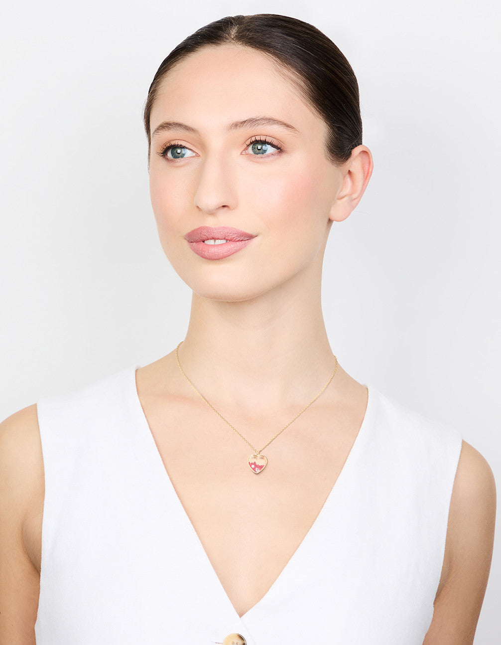 Red Diamante Heart Shaker Necklace