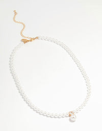 Gold Plated Pearl Cubic Zirconia Necklace - link has visual effect only