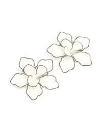 Black & White Five Petal Flower Stud Earrings - link has visual effect only