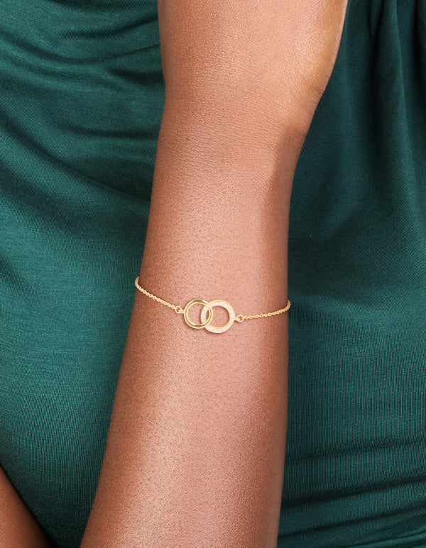 Gold Plated Cubic Zirconia Linked Circle Bracelet