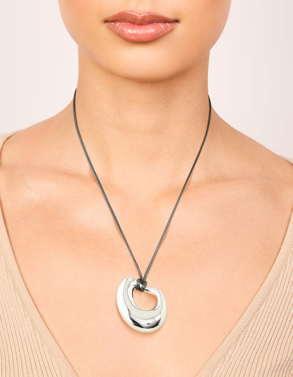 Waterproof Stainless Steel Open Molten Pendant Cord Necklace