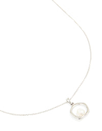 Waterproof Stainless Steel Freshwater Molten Hoop Pearl Centre Pendant Necklace - link has visual effect only