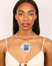 Gold Dark Blue Speckled Resin Large Pendant Choker Torque Necklace - link has visual effect only