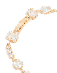 Highlighting the gold rectangle and circle cubic zirconia tennis bracelet closure detail view - link has visual effect only