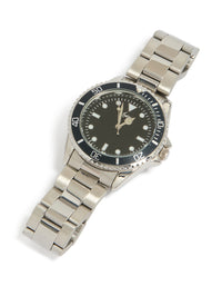 Showcasing a men's silver watch with numbers, black dial, round shape, formal occasion, link band strap, and analog type watch face detail view - link has visual effect only