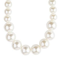 Short Graduating Single Strand Pearl Necklace - link has visual effect only